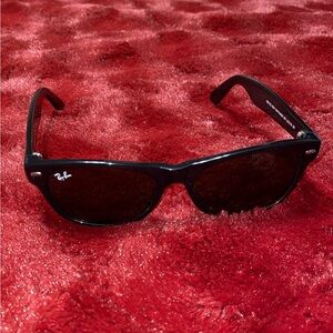 New Wayfarer Ray-bans RB2132